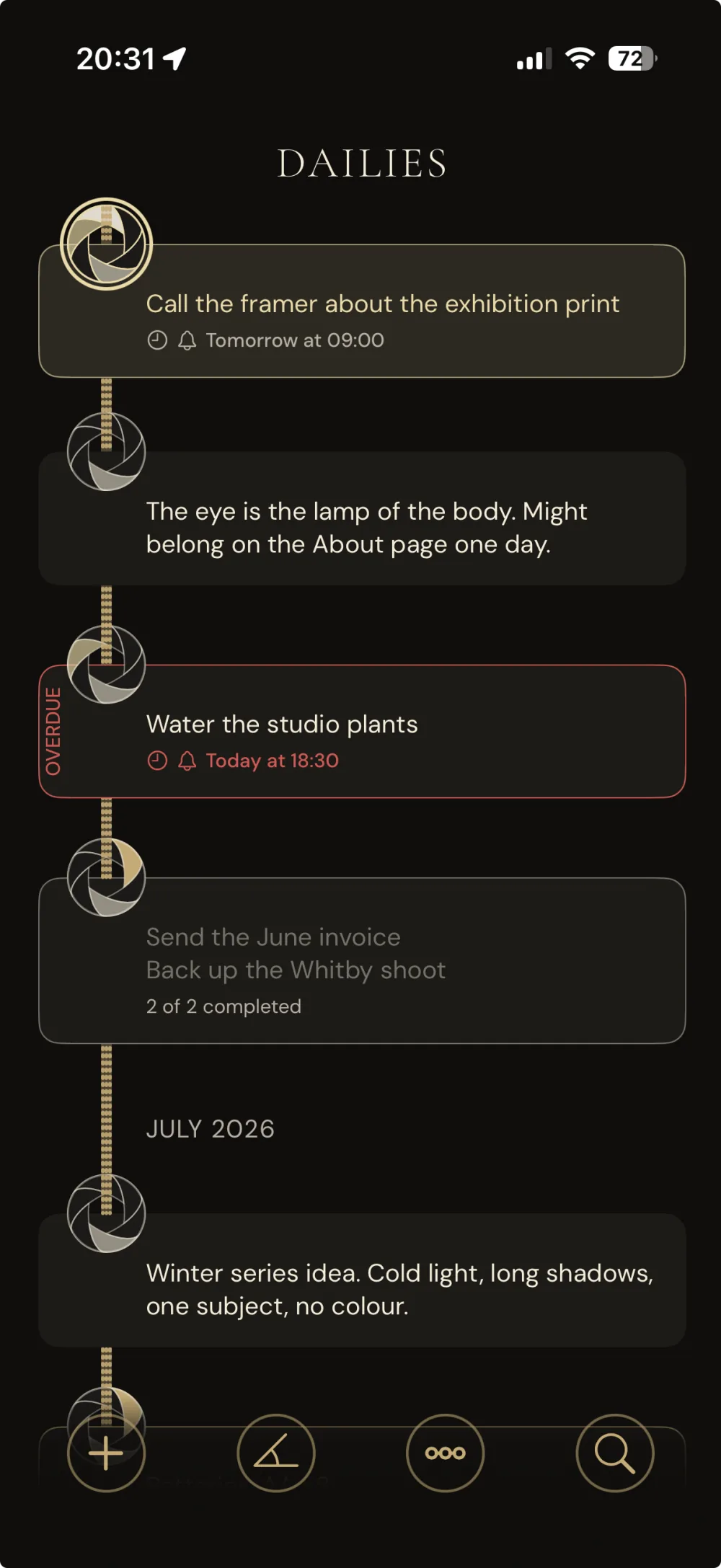 Dailies timeline, dark